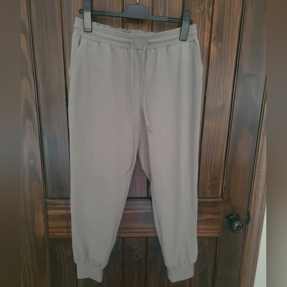 Zac & Rachel Women's Mushroom Jogger Pants